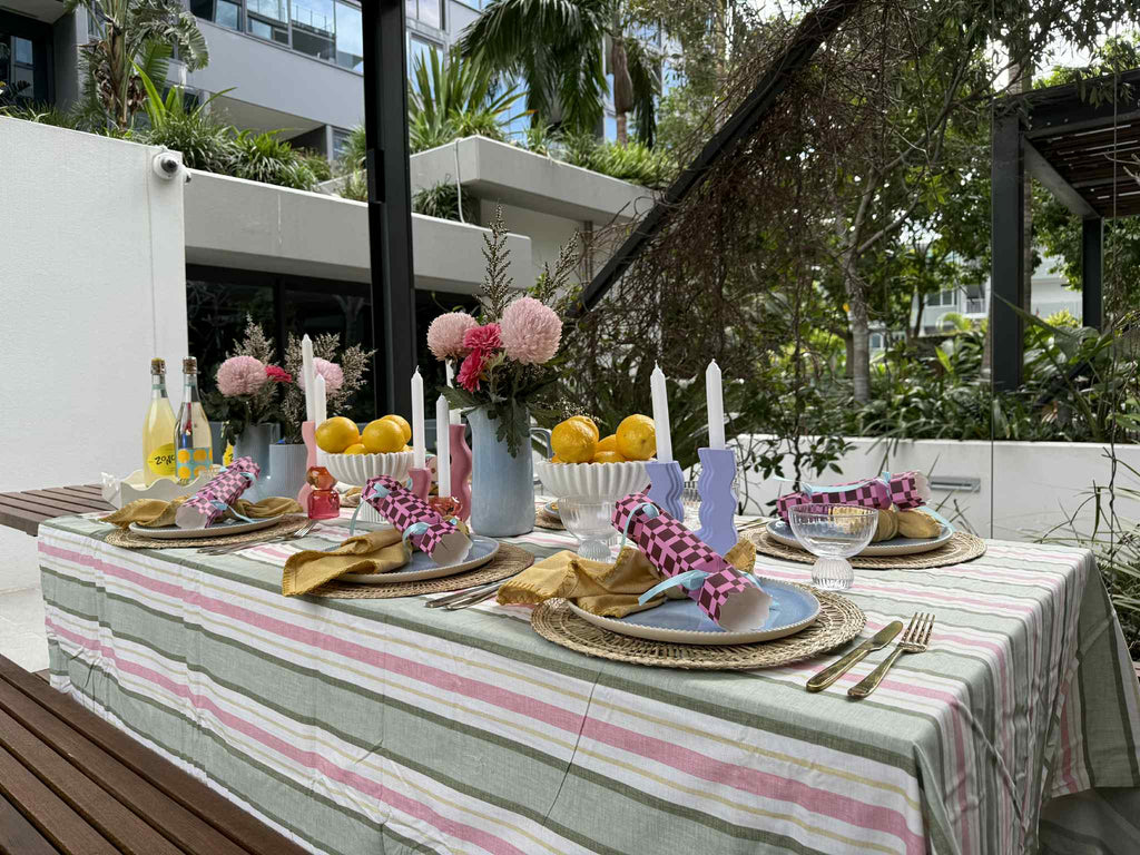 Entertaining Season (Christmas) – Maximalist Tablescape